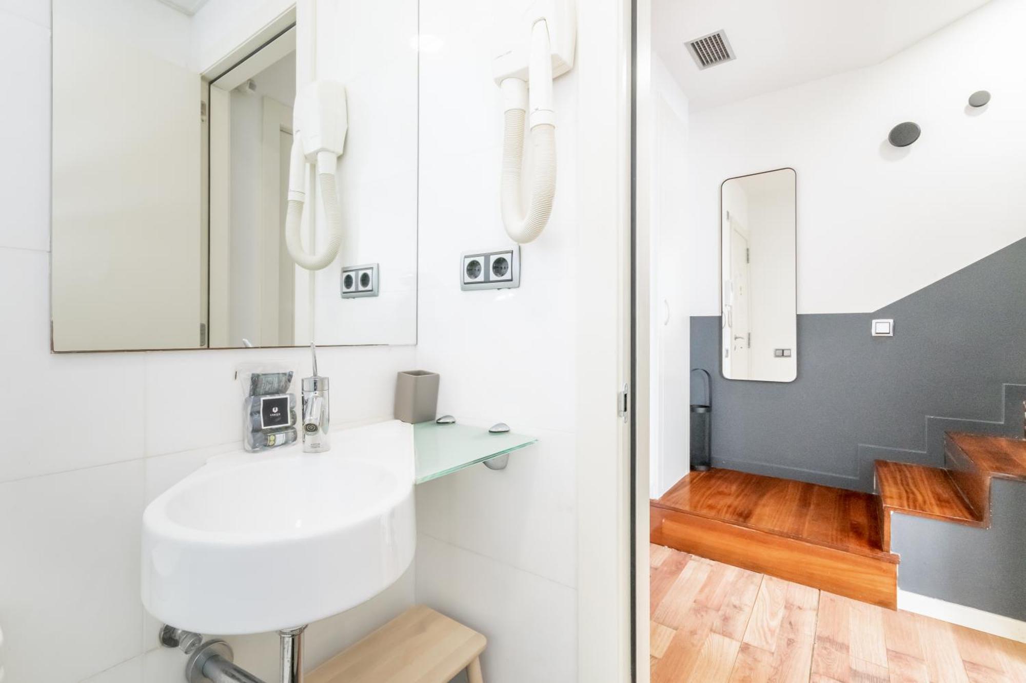 Unique Rentals - Placa Catalunya Central Apartments Barcelona Exteriör bild