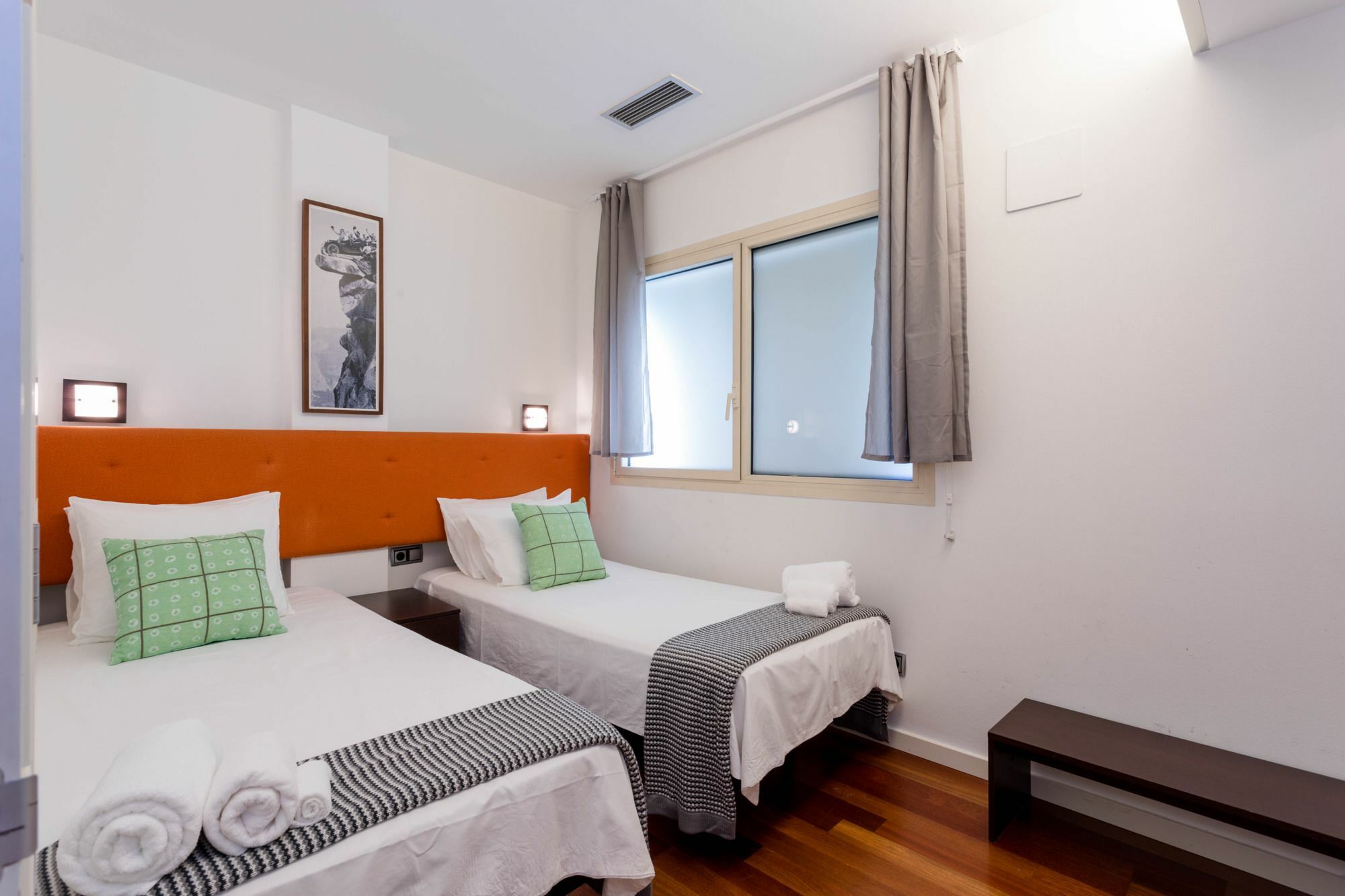 Unique Rentals - Placa Catalunya Central Apartments Barcelona Exteriör bild