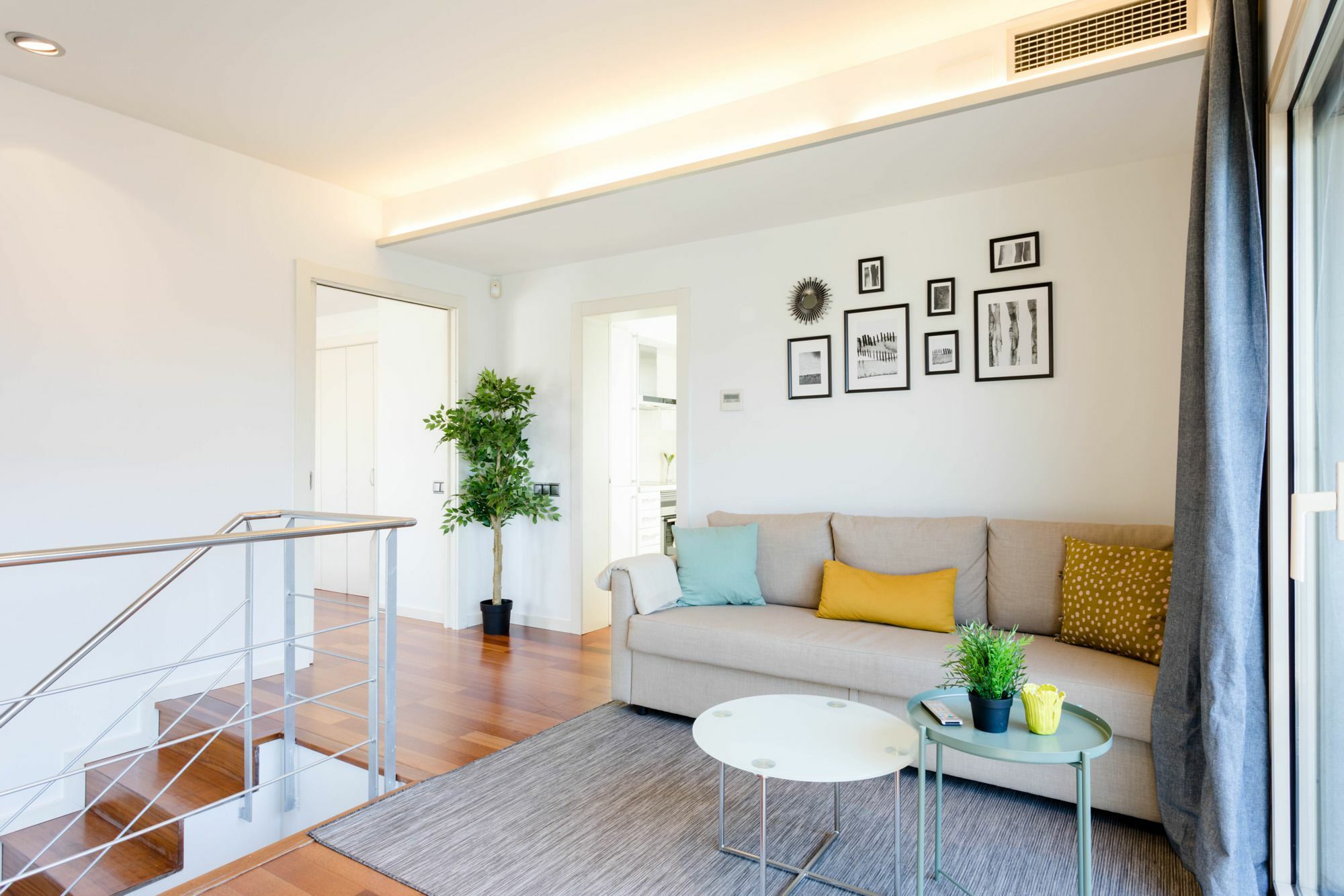 Unique Rentals - Placa Catalunya Central Apartments Barcelona Exteriör bild